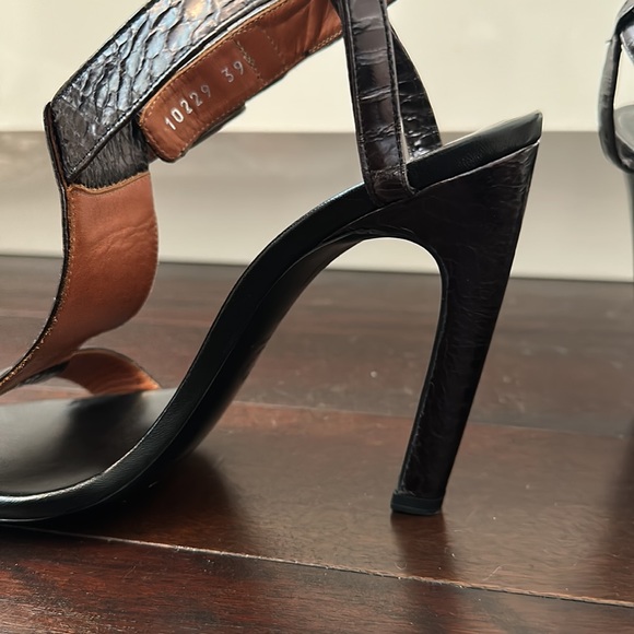 Dries Van Noten - Picture 4 of 5